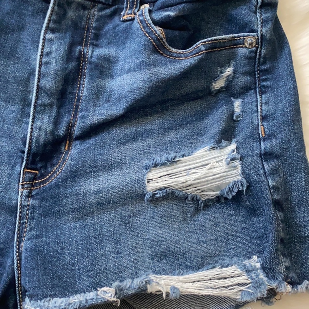 American Eagle Denim Shorts - Picture 2 of 10